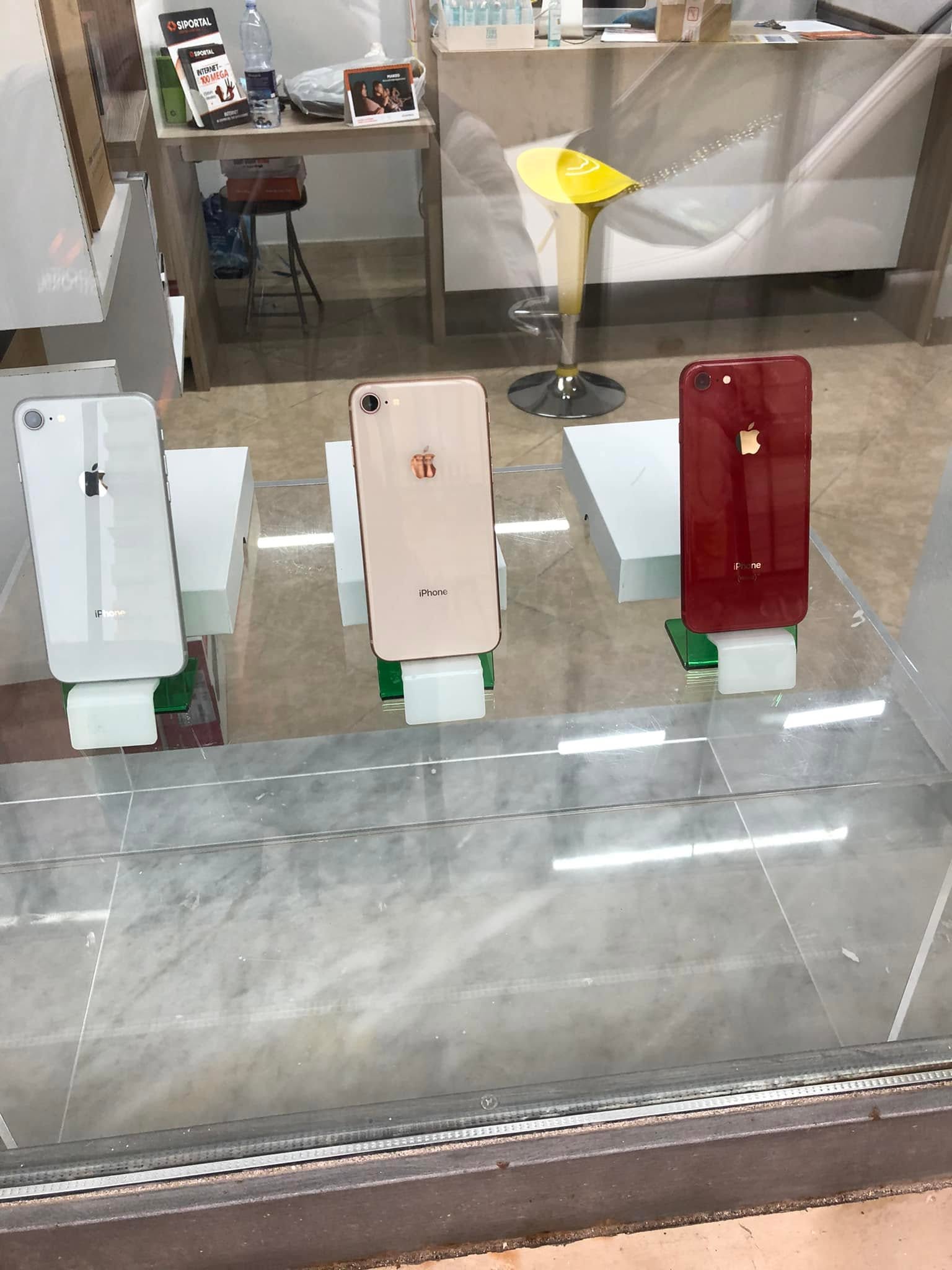 Esposizione smartphone G&T Point